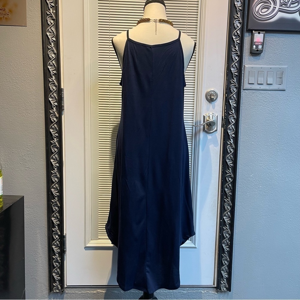 CUPSHE Women's Cami Maxi Dress Sleeveless V Neck Solid Dresses
Casual Summer - Picture 4 of 6
